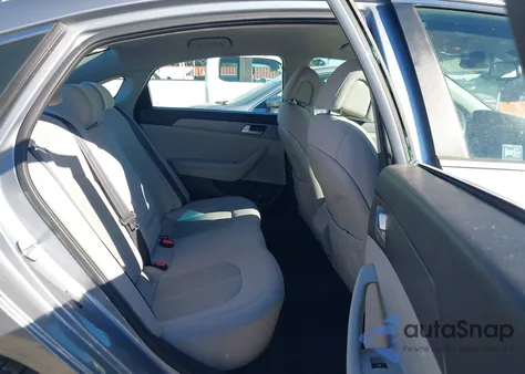 2016 Hyundai Sonata Se z USA, uszkodzony, nr VIN 5NPE24AF2GH272640